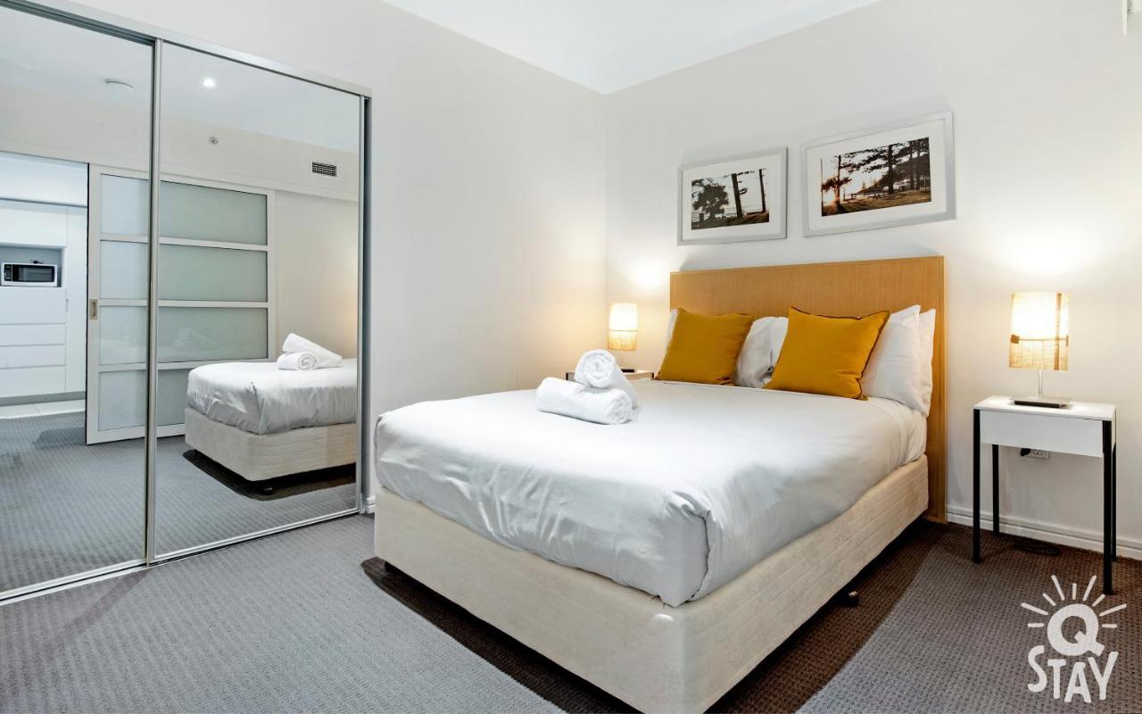 H'residence Surfers Paradise Mid Week Madness Deal - Q * Gold Coast