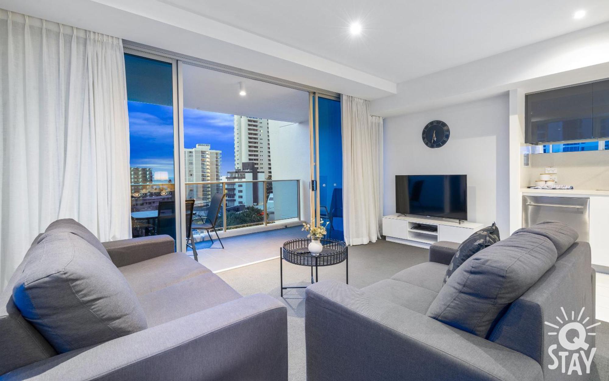 H'residence Surfers Paradise Mid Week Madness Deal - Q
