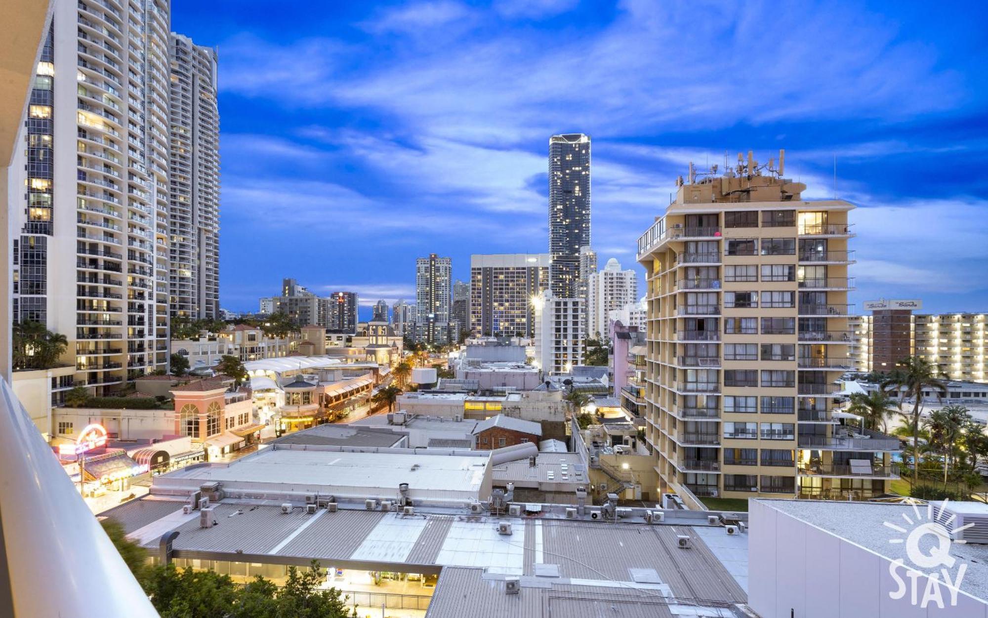 Apartment H'residence Surfers Paradise Mid Week Madness Deal - Q Gold Coast